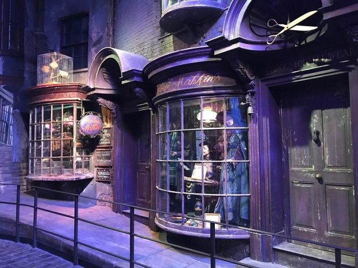 Harry Potter Diagon Alley Film Studios London2